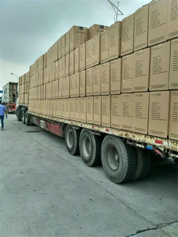 深圳到烏?；爻誊?、返程車回程車運輸
